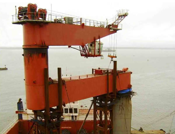 船吊配套回轉(zhuǎn)軸承